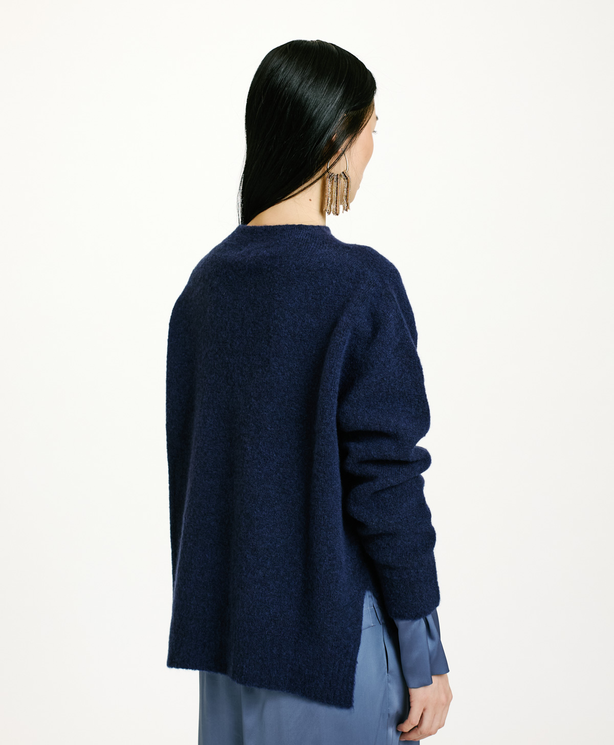 Sumleno Women's Vintage Cable Knit Sweater Oversized Crew