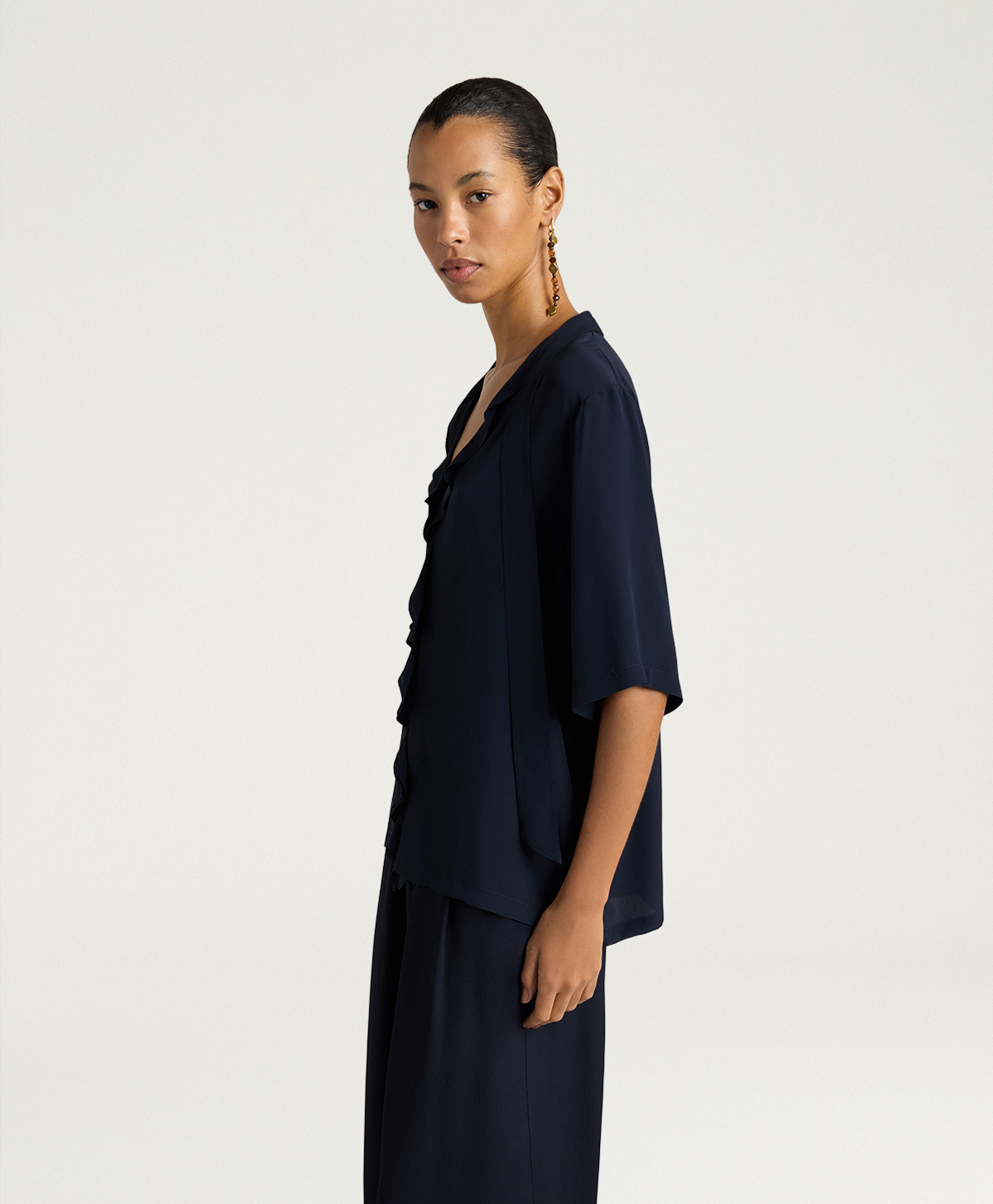 Shirts and Blouses for Women: Elegant and Unique | Momonì