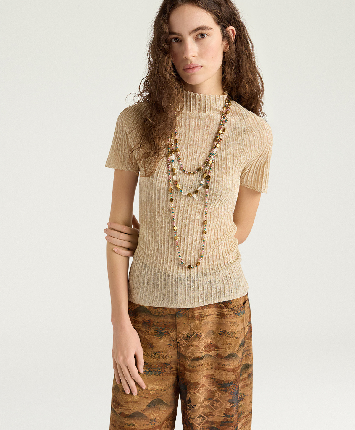 momoniセーター Elegant and Casual Knitwear for Women | Momonì