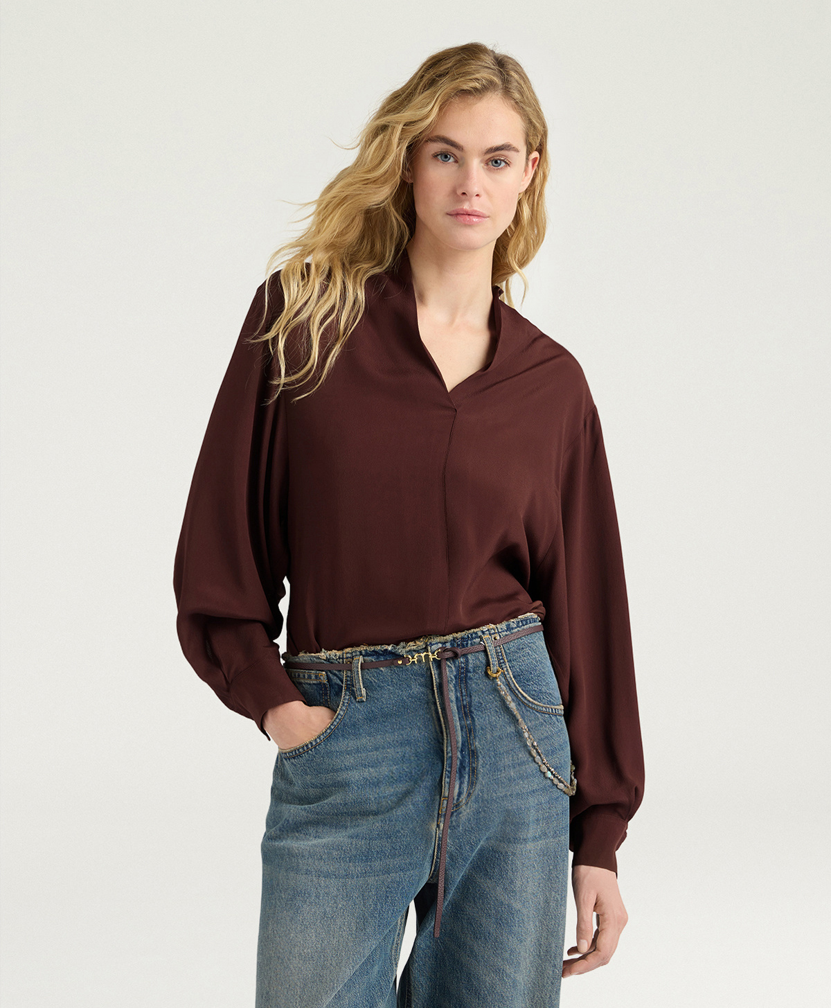 BLUSA A MANICA LUNGA MARGARET IN ACETATO SETA - CIOCCOLATO