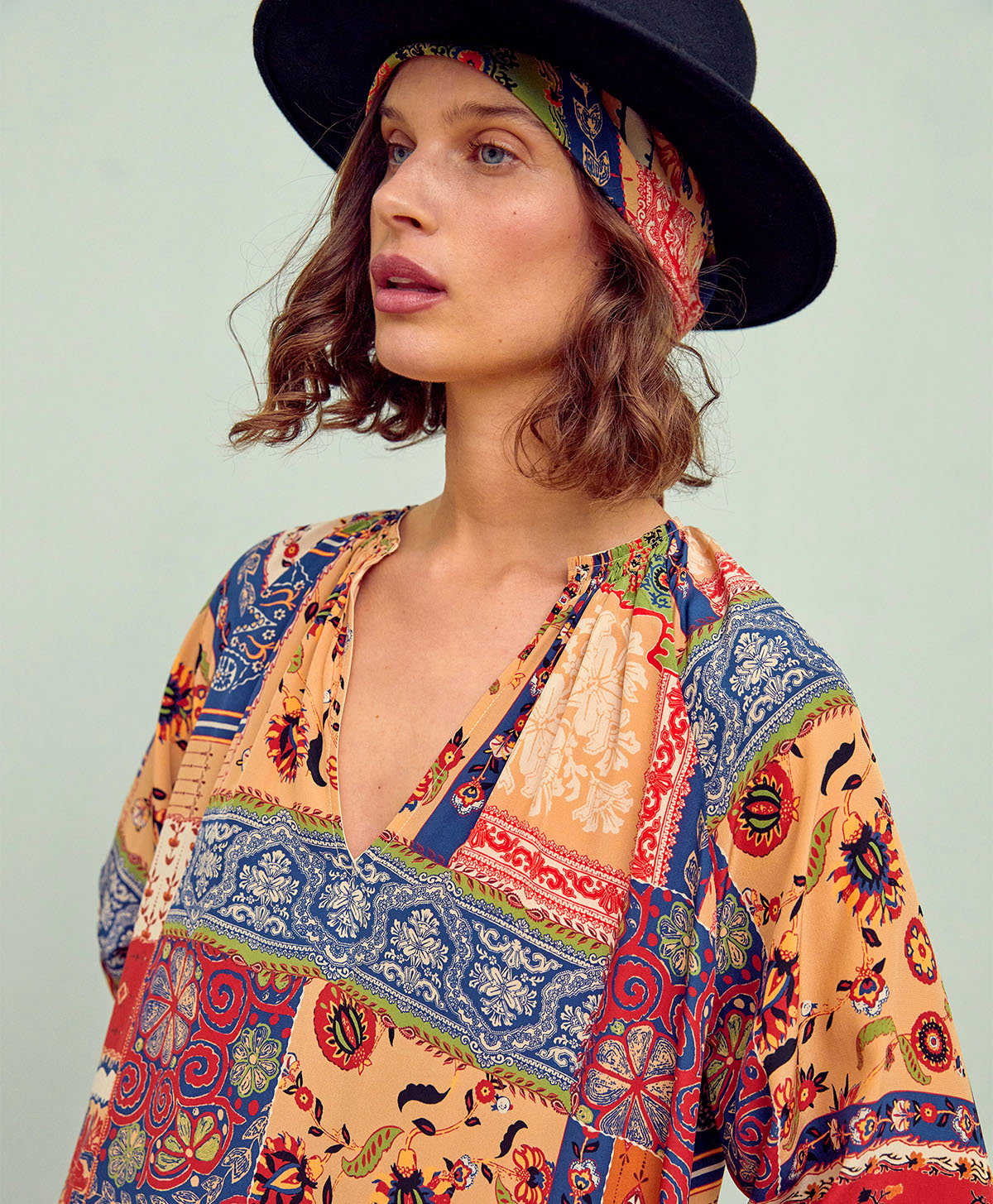 ROBE LELA EN CRÊPE DE CHINE IMPRIMÉ - MULTICOLORE BLEU CIEL - Momonì
