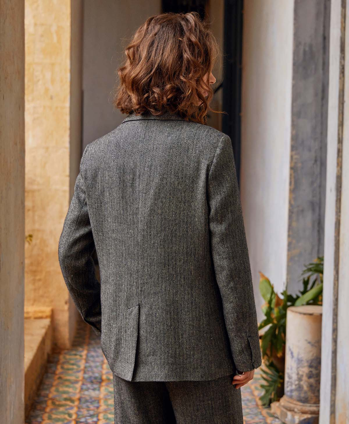 QUENTIN JACKET IN HERRINGBONE LINEN BLEND - BLACK - Momonì