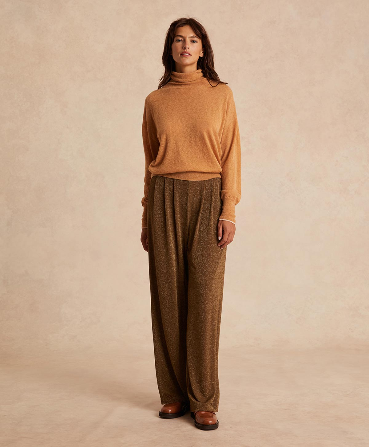 MAGLIA AUBRY IN MAGLIA LEGGERA IN ALPACA - ARACHIDE - Momonì