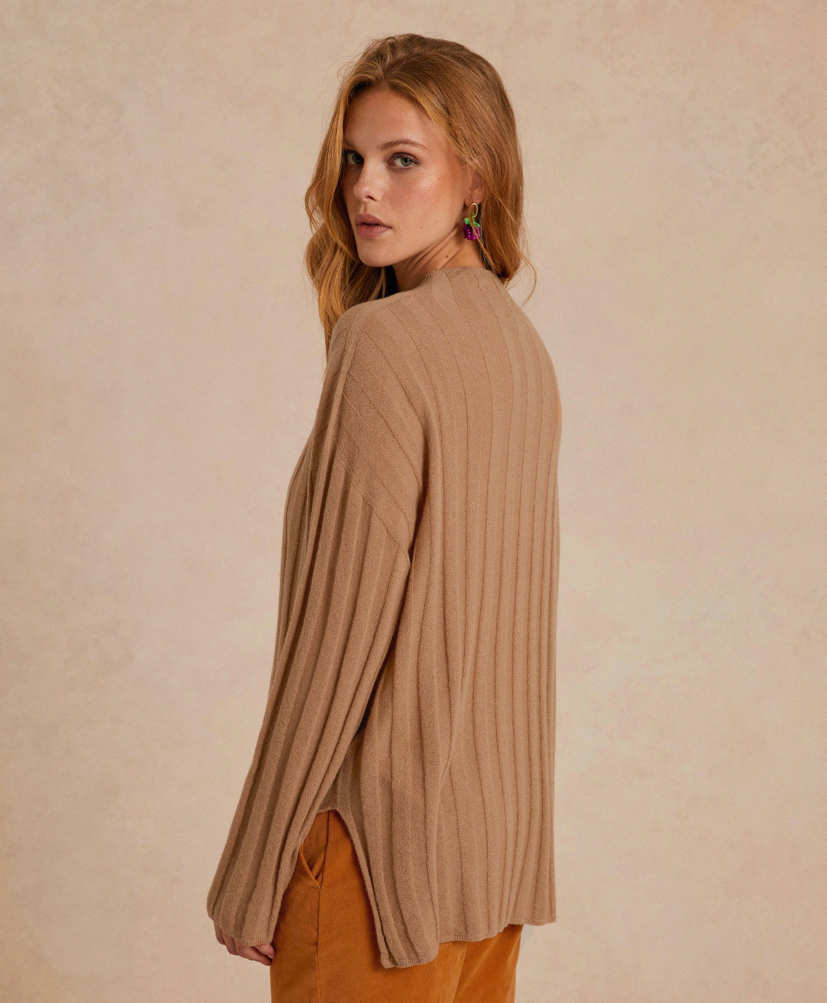 MAGLIA GAEL IN CASHMERE A COSTE PIATTE - CAMMELLO - Momonì