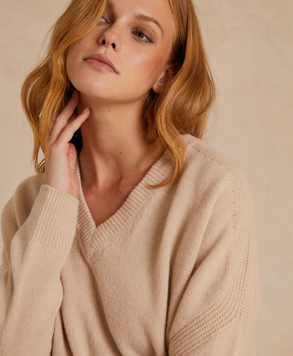 MAGLIA ARIEL IN MAGLIA RASATA LANA/IN CASHMERE - BEIGE - Clothing - Momonì