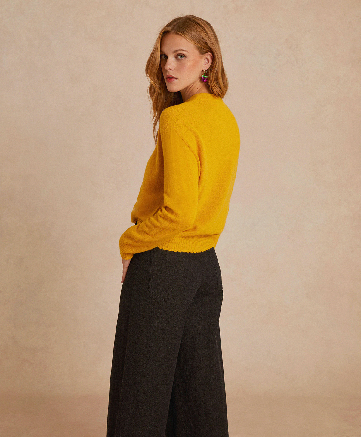 TRICOT VISONE EN MOHAIR DOUX STRETCH - MOUTARDE - Momonì