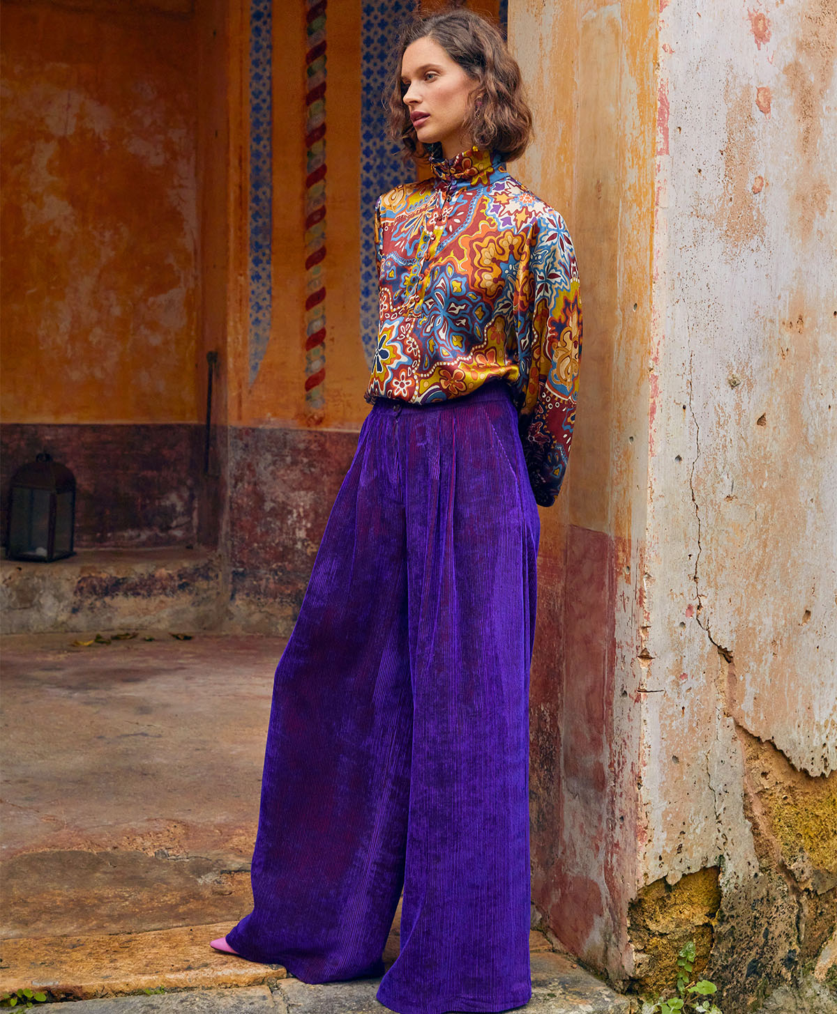 PANTALON PATRICE EN VELOURS FLUIDE CÔTES BICOLORES - VIOLET - Momonì