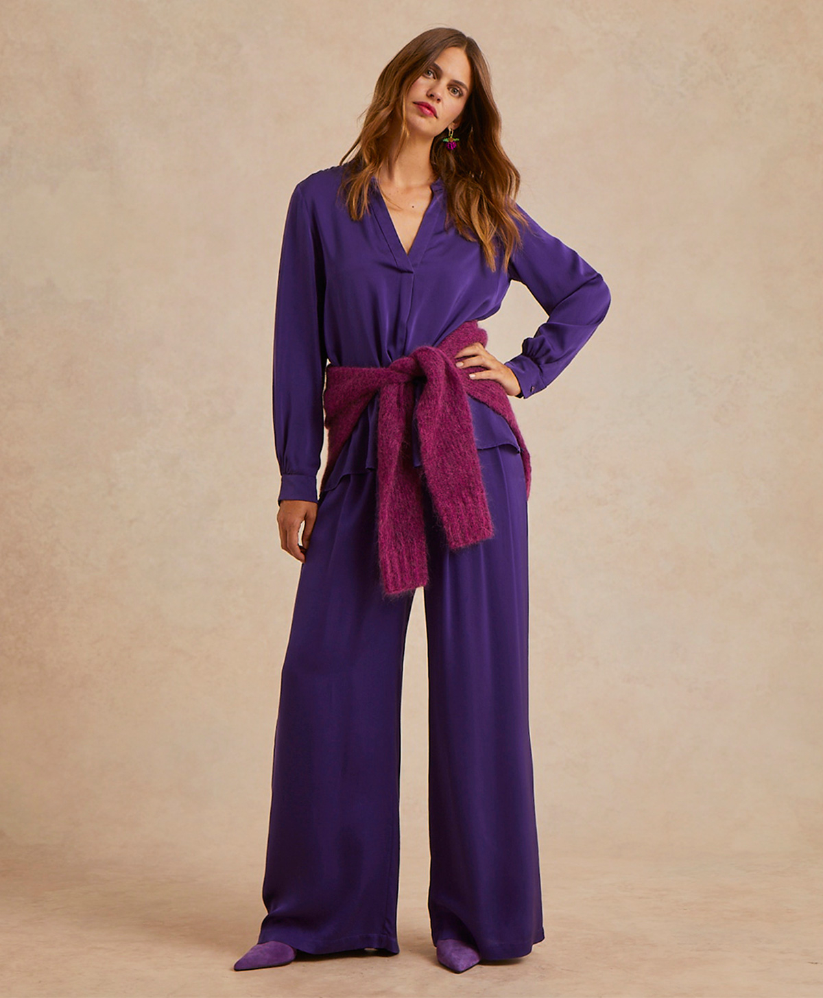 PANTALON LANZAROTE EN CRÊPE DE SATIN UNI - VIOLET - Momonì