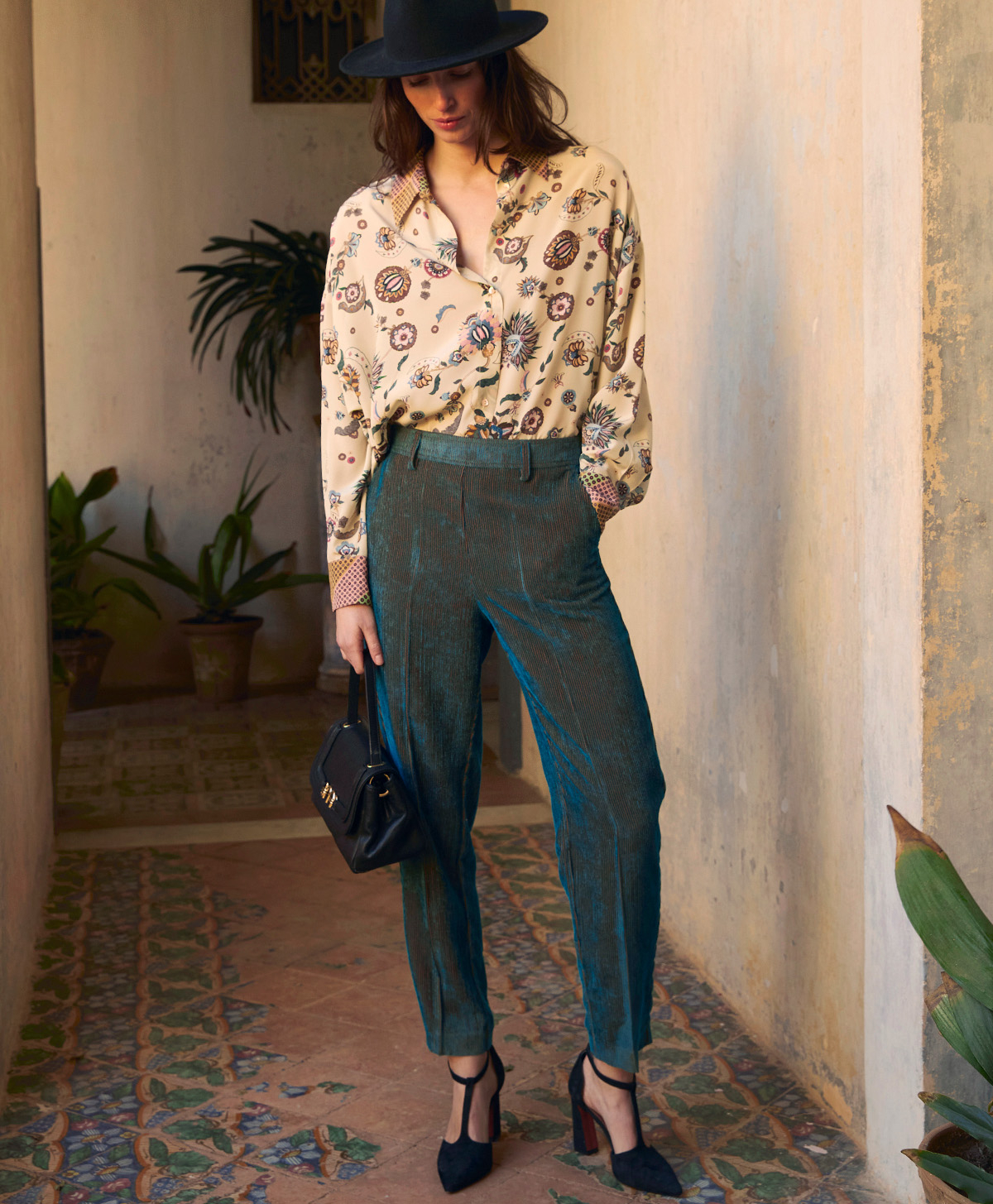 VISCHIO PANT IN BI-COLOUR RIBBED VISCOSE VELVET - TEAL - Momonì