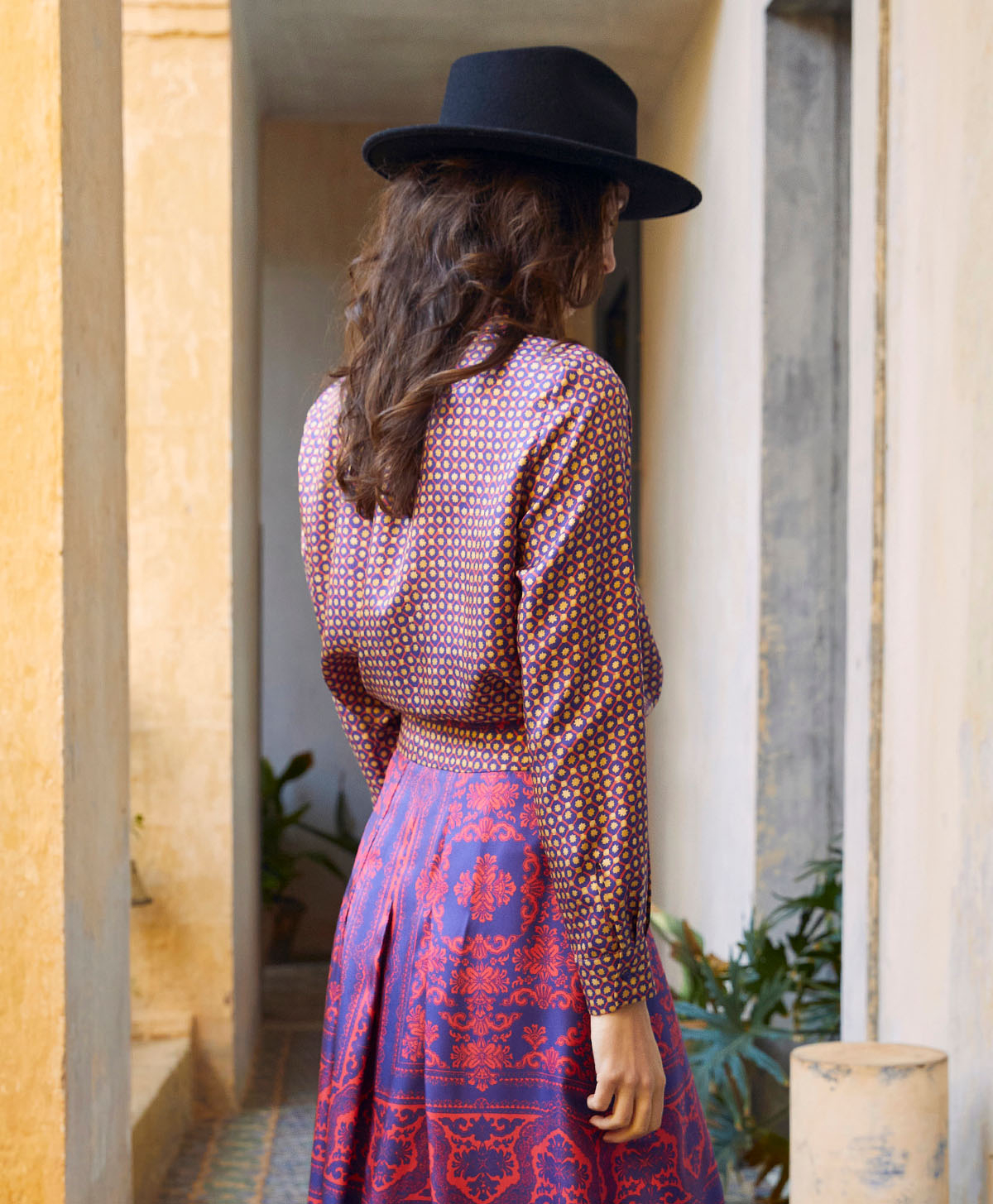 ARLES SHIRT IN PRINTED SILK TWILL - CORAL/INDIGO - Momonì