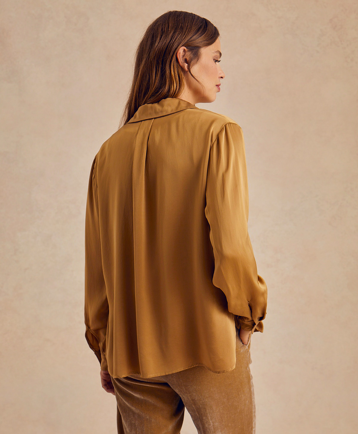 ARLES BIS SHIRT IN SOLID COLOUR SATIN CREPE - GOLD - Momonì