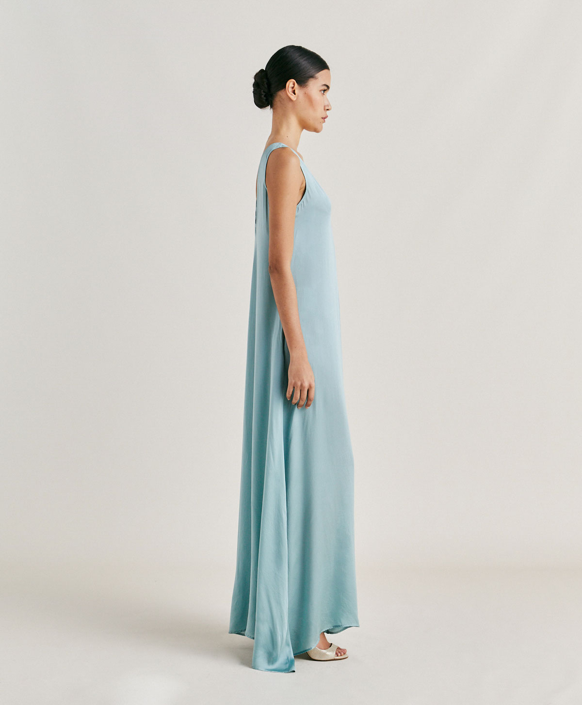 HELENA DRESS IN PLAIN SILK - CERULEAN - Momonì