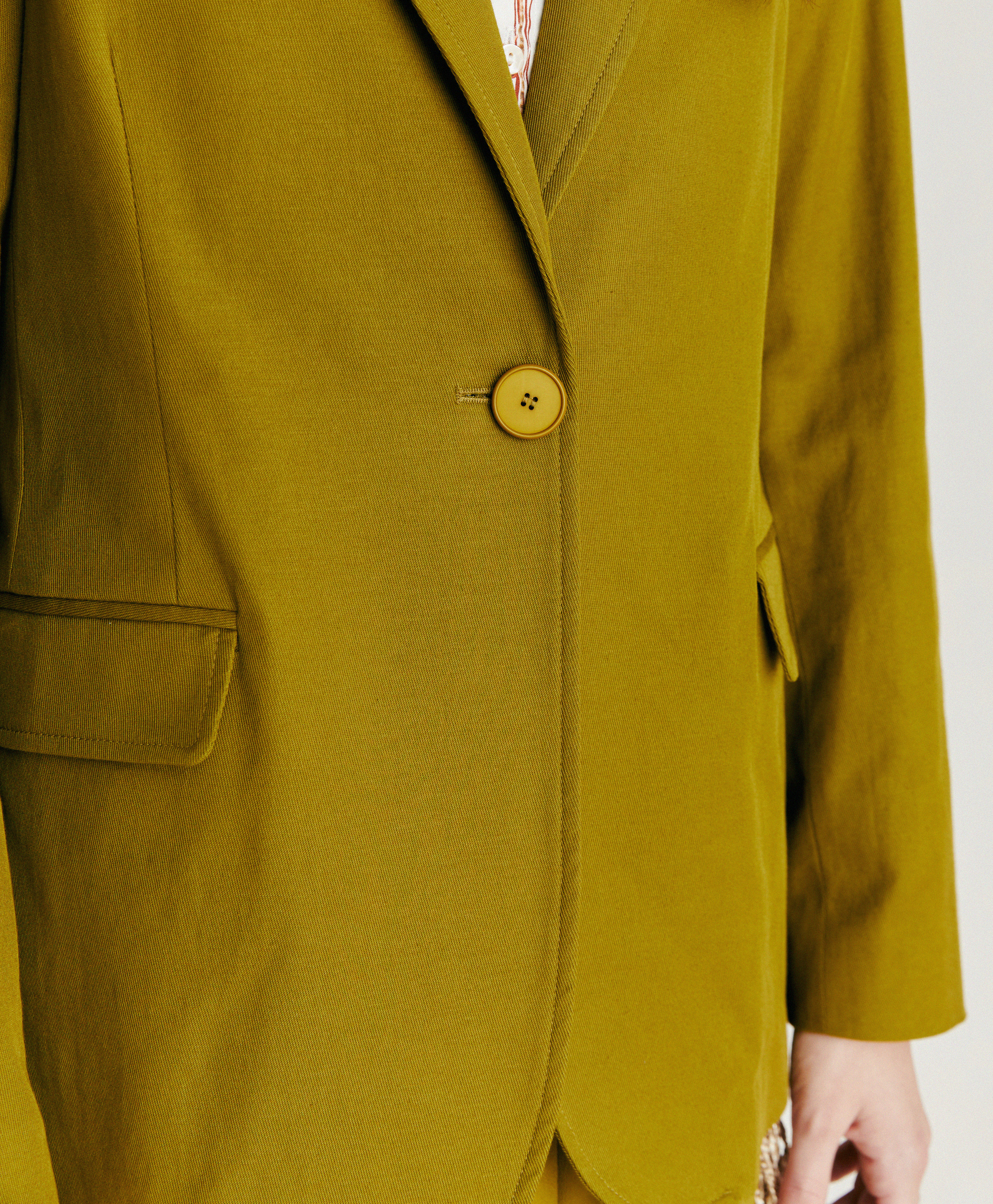 FUTURA JACKET IN STRETCH GABARDINE - OLIVE GREEN - Momonì