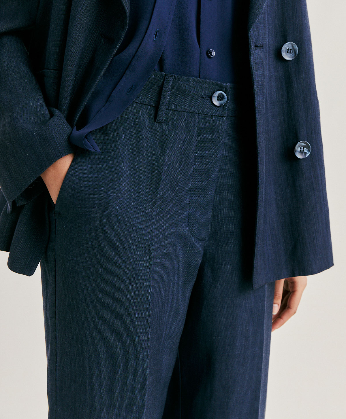MATTHIEUPANT IN ELEGANT VISCOSE LINEN - DARK BLUE - Momonì