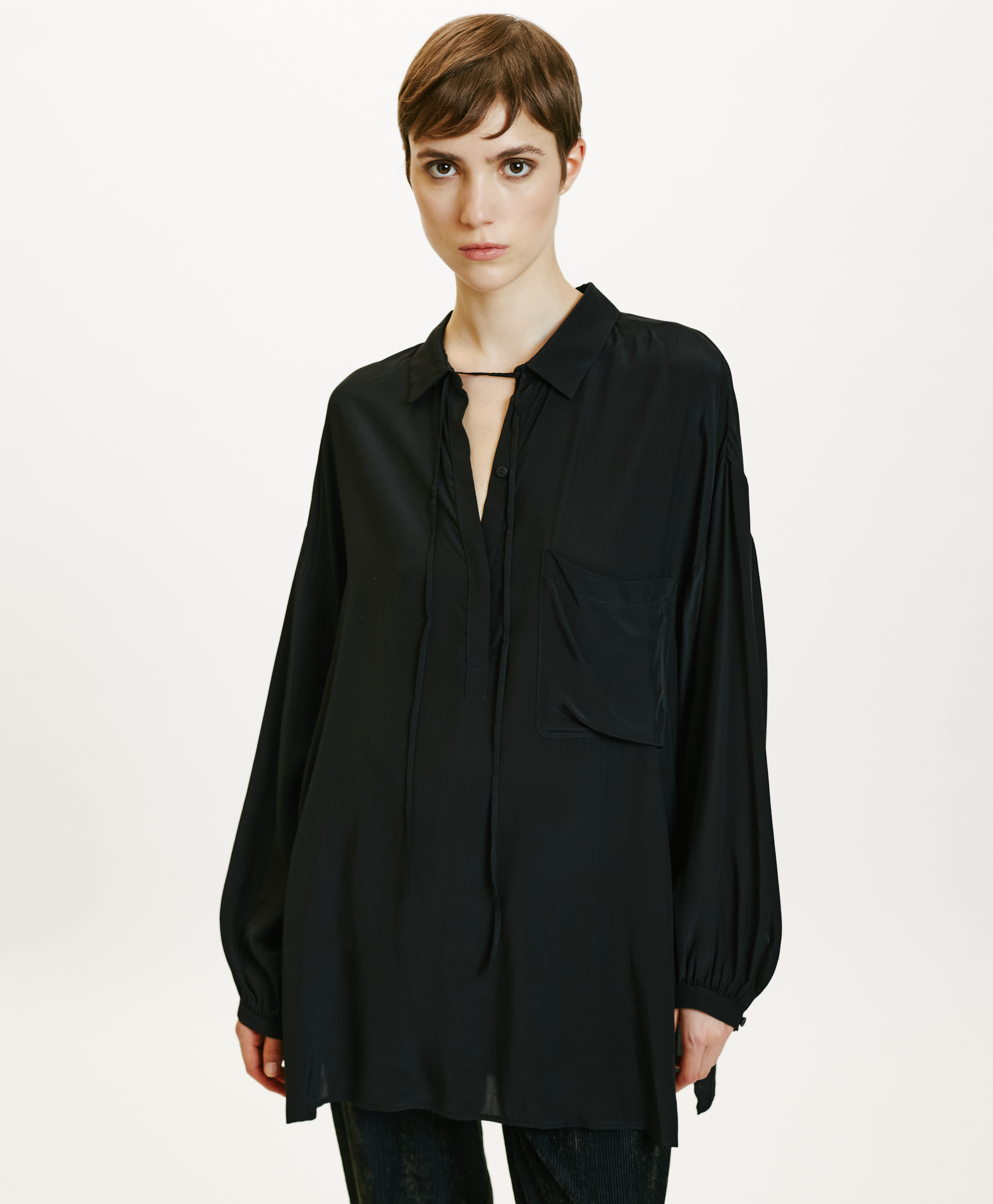 OGATA BLOUSE IN SOLID COLOUR LIGHT RAYON - BLACK - Momonì
