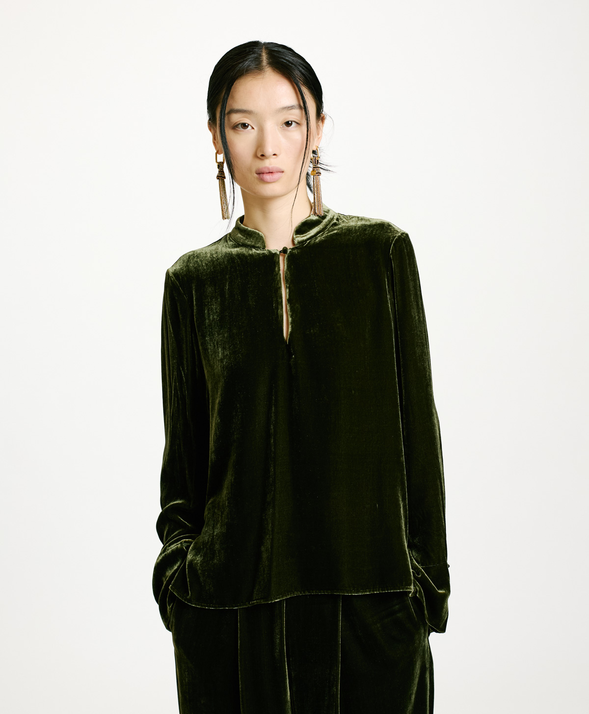 BLUSA AISU IN VELLUTO MISTO SETA LISCIO-VERDE MATCHA - Momonì