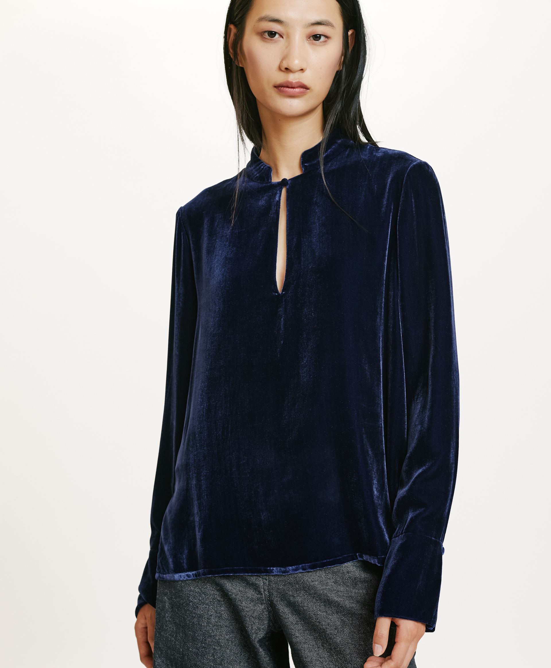 AISU BLOUSE IN SMOOTH SILK BLEND VELVET - INDIGO - Momonì