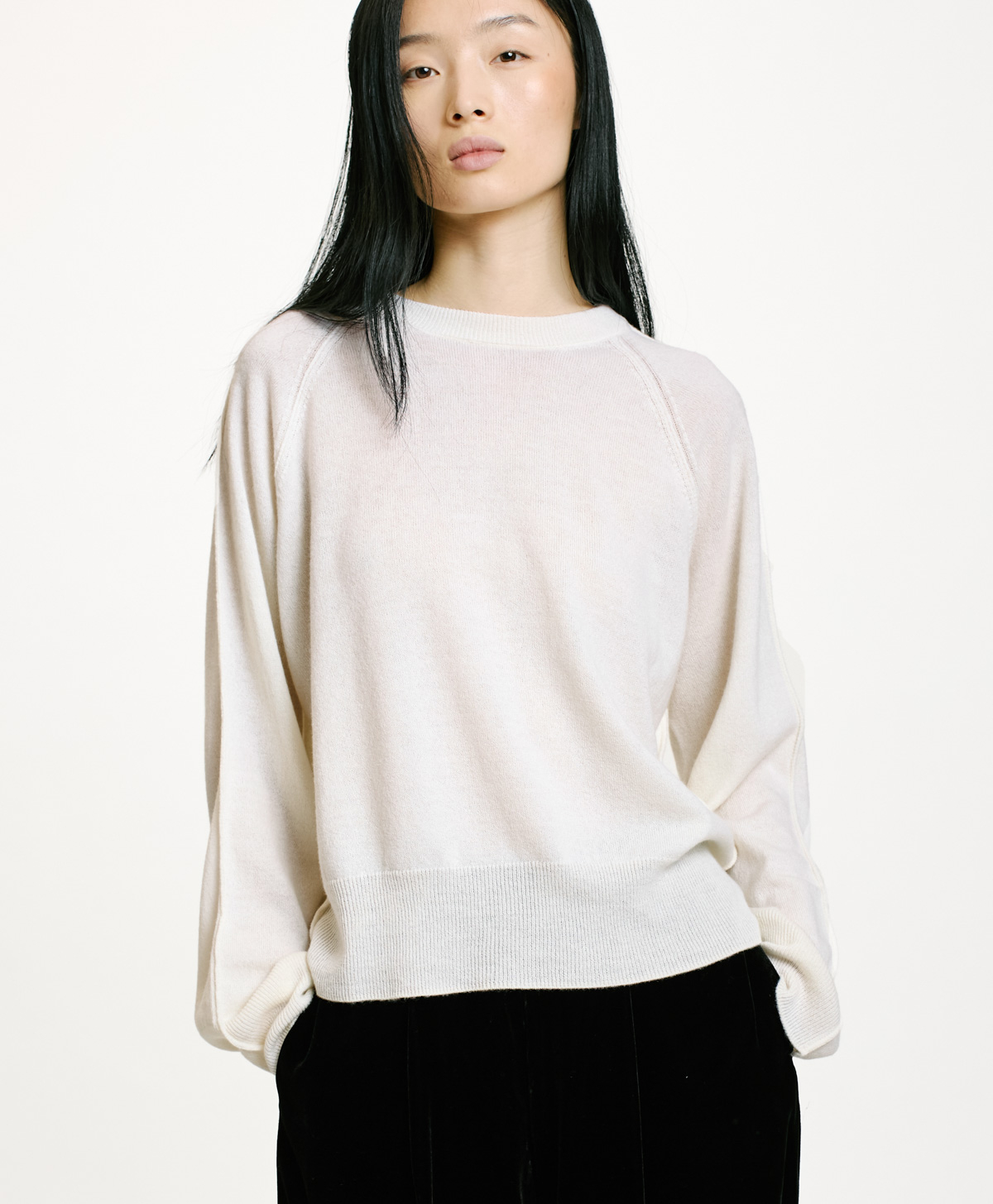 TRICOT ODINO EN LAINE MÉRINOS CACHEMIRE - CRÈME - Momonì