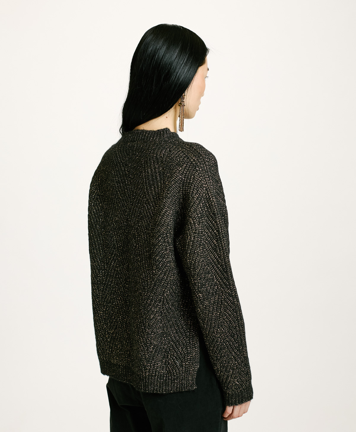 WOOL-LUREX OITA SWEATER IN CABLE RIB STITCH - BLACK - Momonì