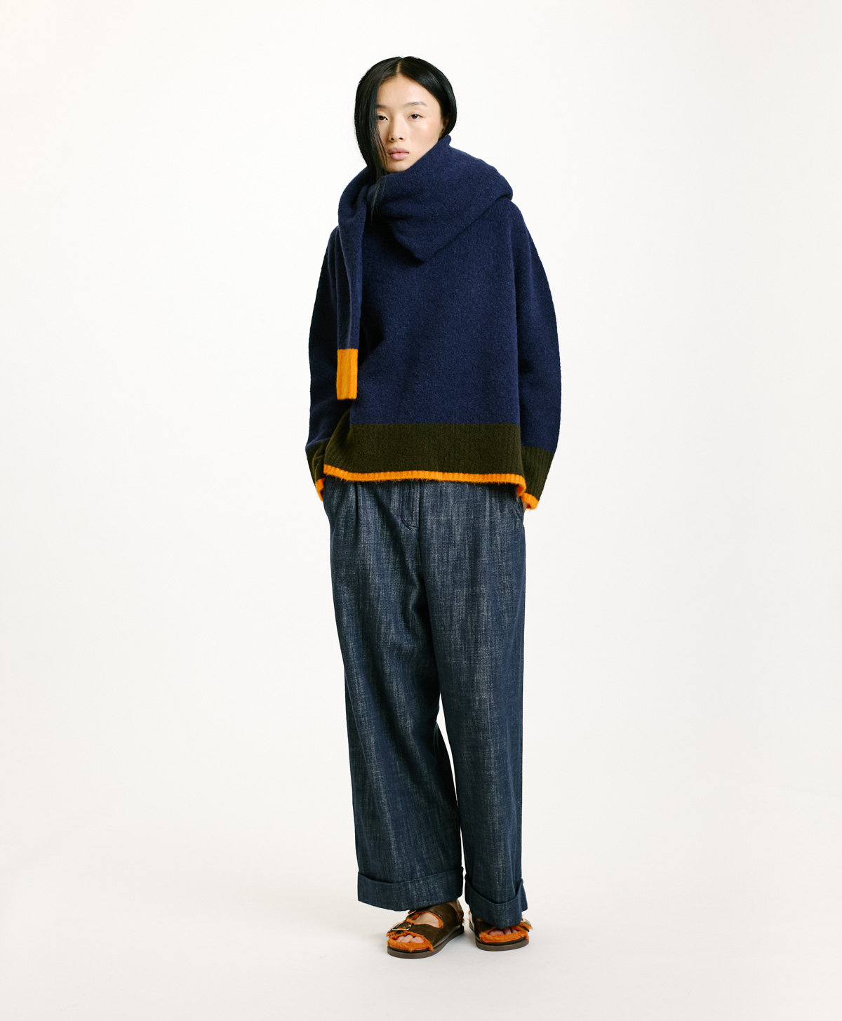 INU SWEATER IN COLOUR BLOCK FLEECE-EFFECT WOOL - BLUE - Clothing - Momonì
