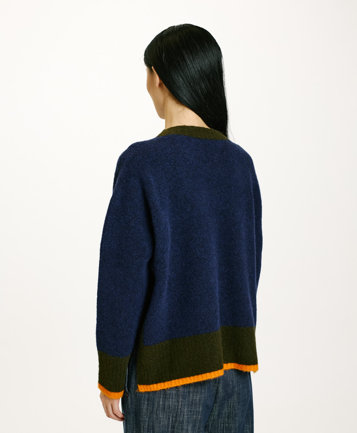 INU SWEATER IN COLOUR BLOCK FLEECE-EFFECT WOOL - BLUE - Momonì