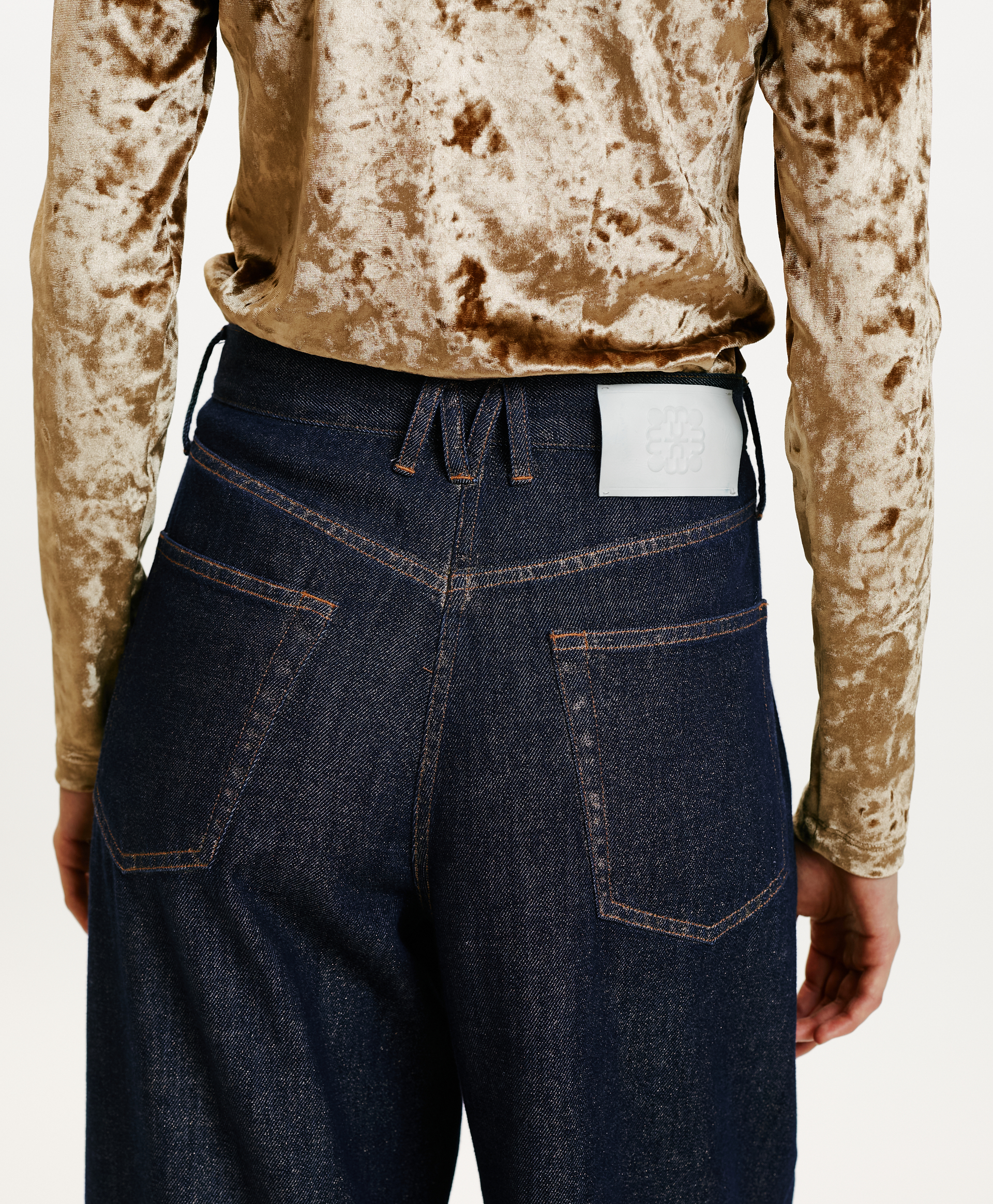 AOKI PANTS IN LAMINATED DENIM - BLUE/GOLD - Momonì