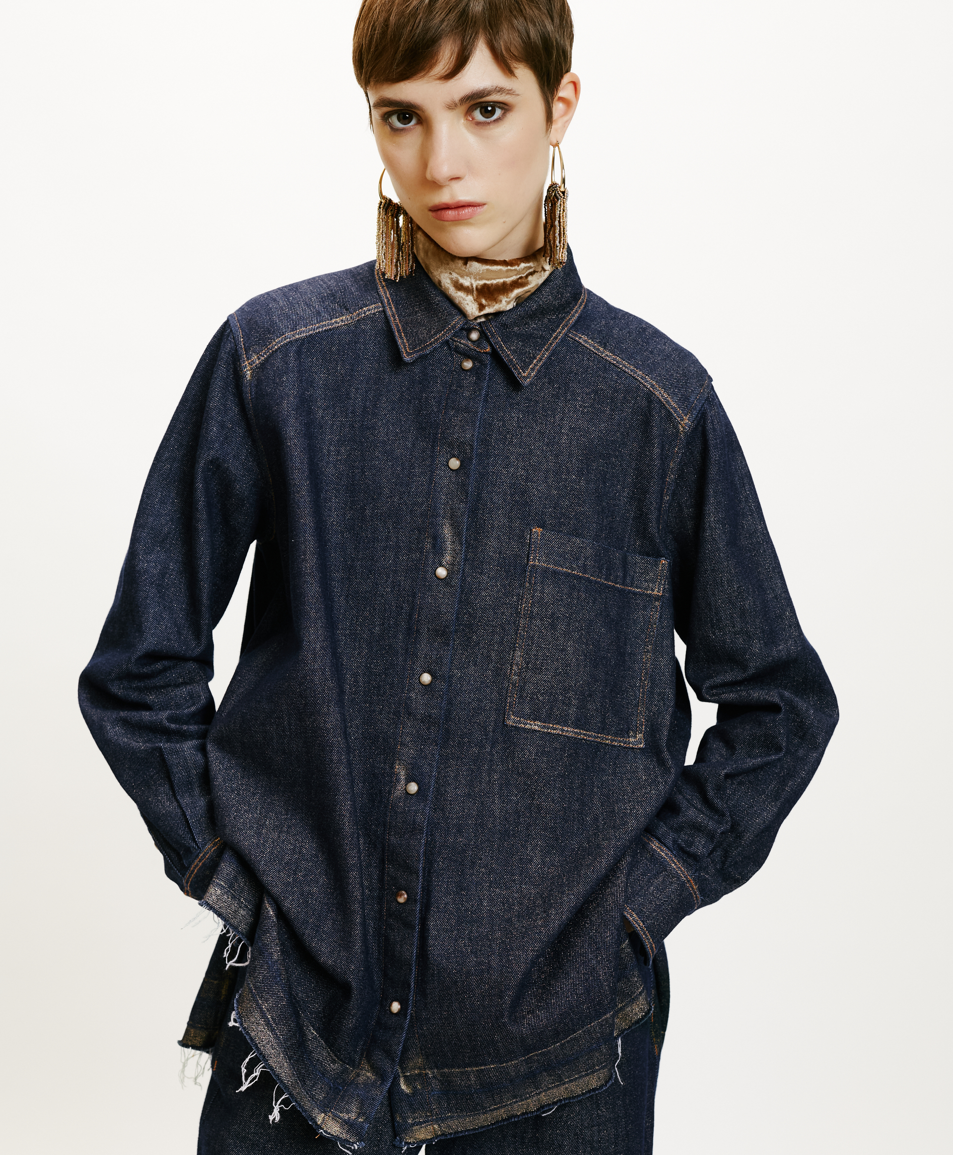 AURA SHIRT IN LAMINATED DENIM - BLUE/GOLD - Momonì