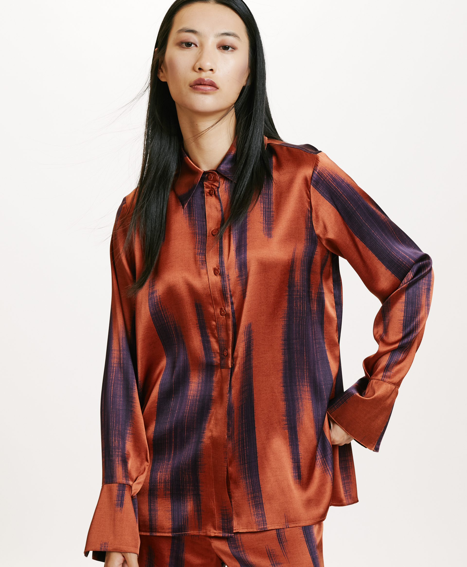 HAKINARI SHIRT IN PRINTED STRETCH SATIN - RUST/INK - Momonì
