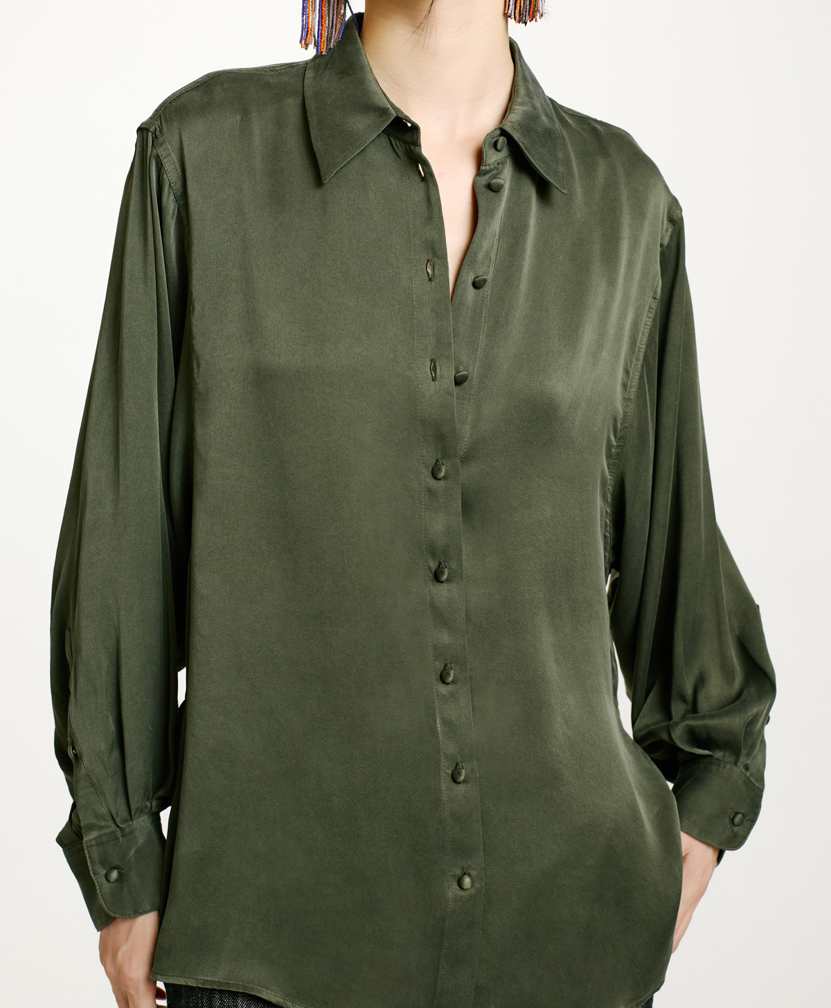 AKEMI SHIRT IN SOLID COLOUR SANDWASHED SILK - BAMBOO - Momonì