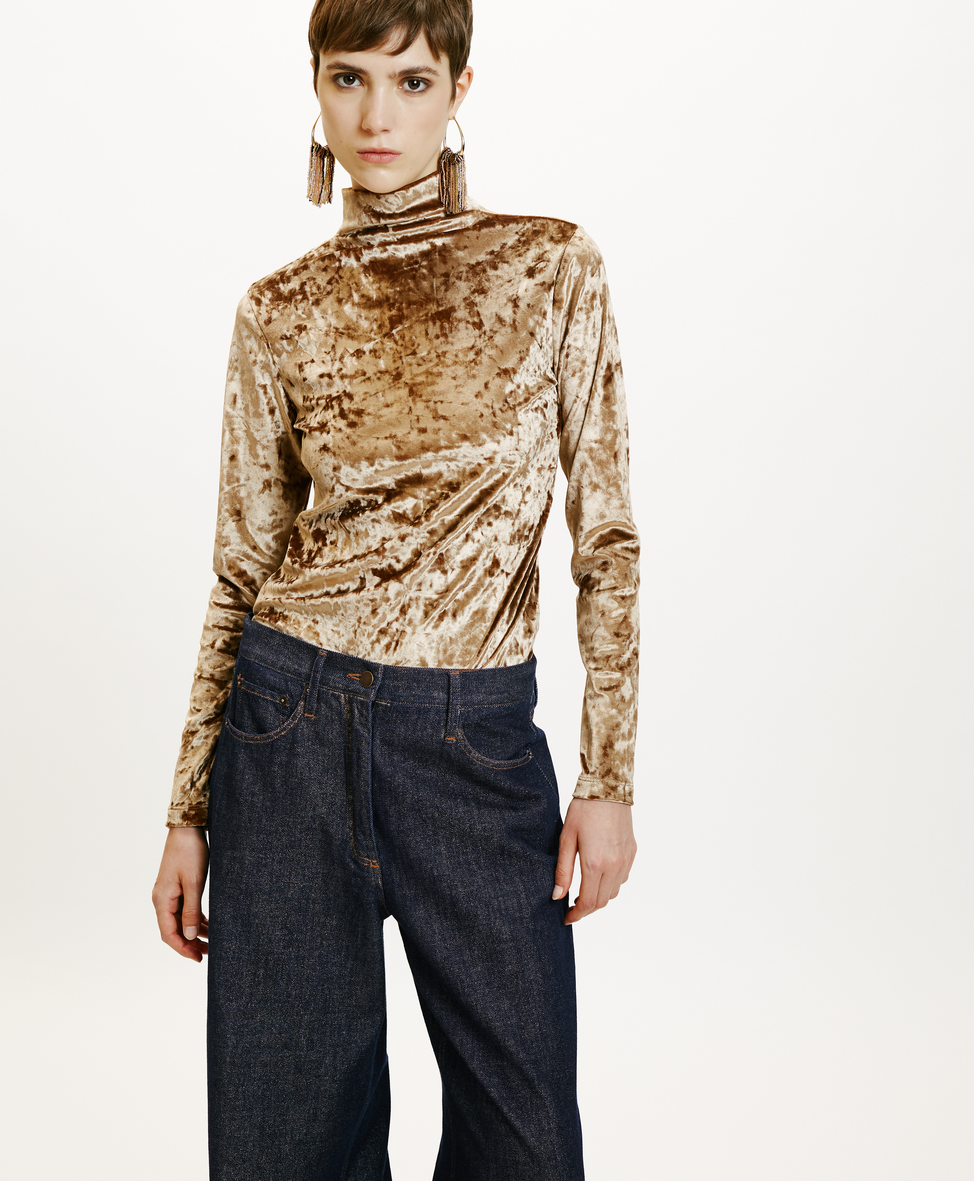 INE T-SHIRT IN STRETCH VELVET - TAUPE - Momonì