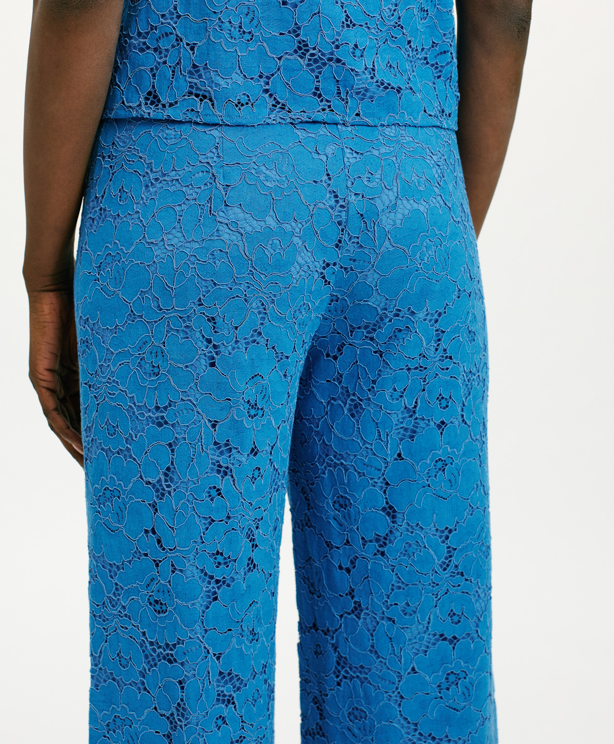 PANTALONES MONOS DE ENCAJE - COBALTO - Momonì