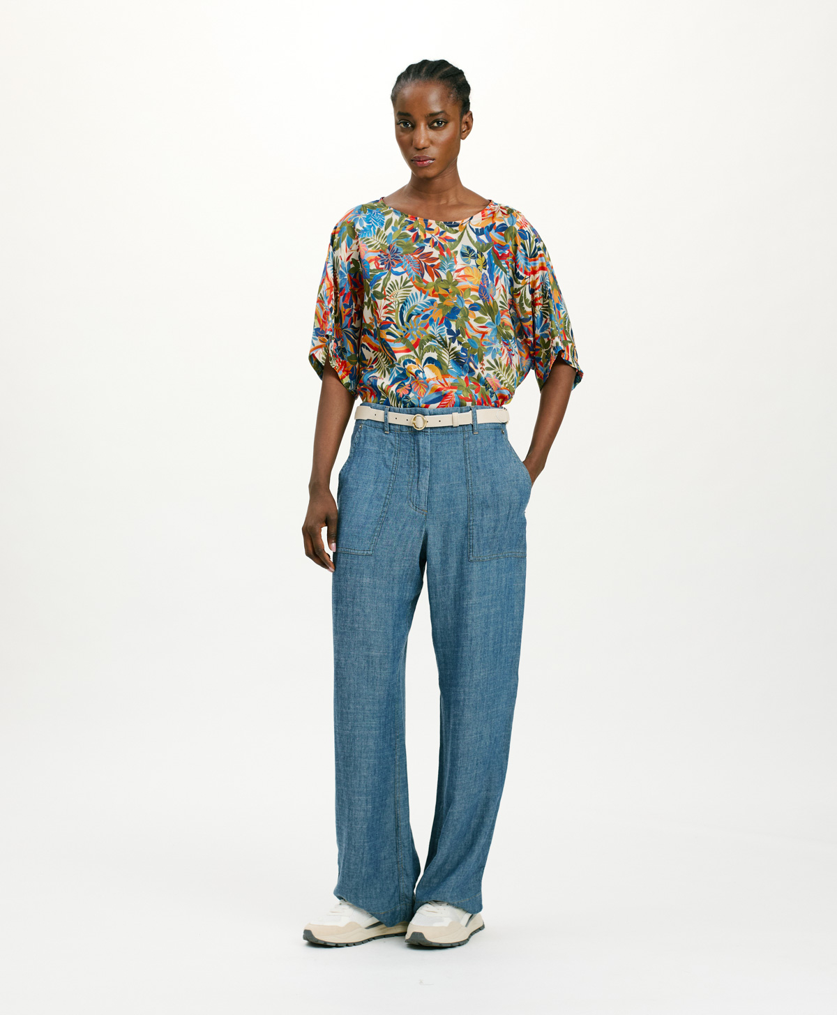 HIBISCUS PANTS IN STONEWASHED CHAMBRAY - BLUE JEANS - Clothing - Momonì