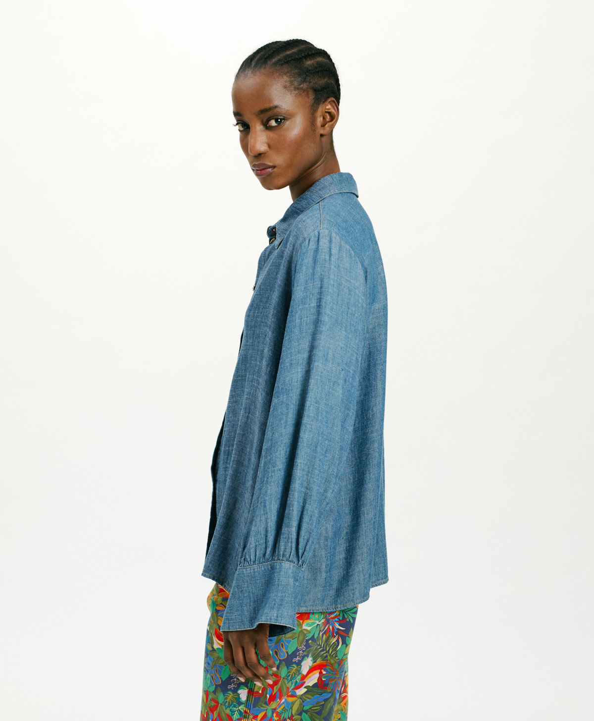CATINGA SHIRT IN STONEWASHED CHAMBRAY - BLUE JEANS - Momonì