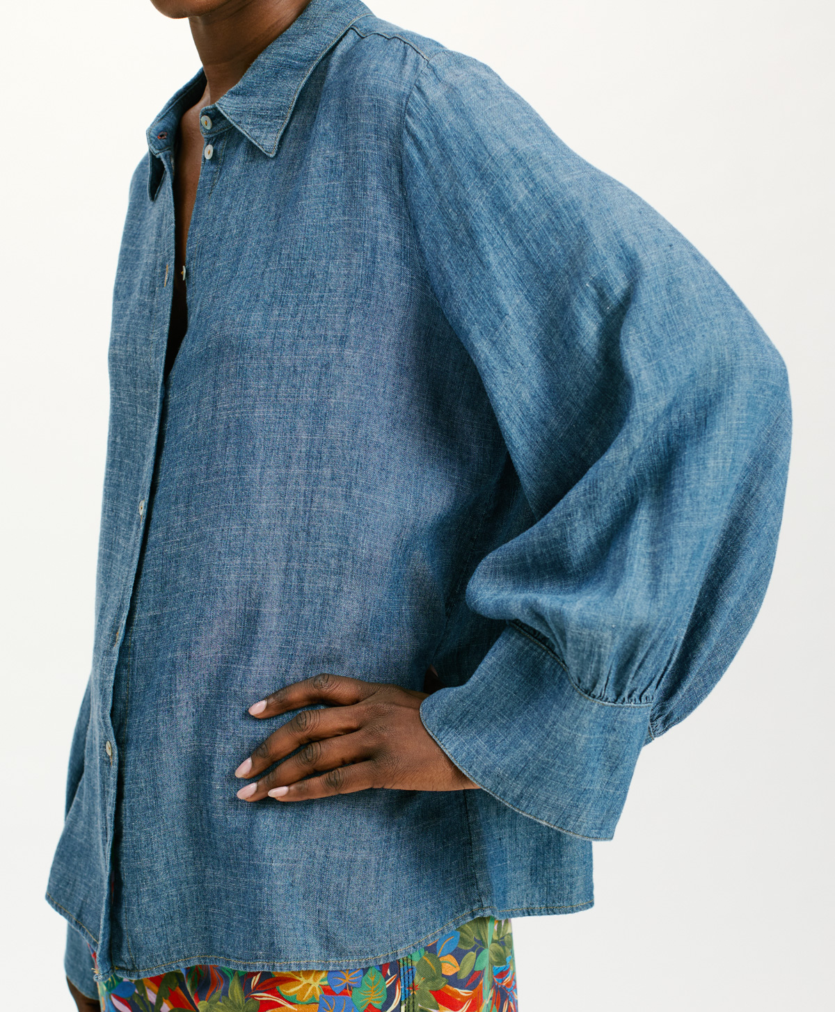 CATINGA SHIRT IN STONEWASHED CHAMBRAY - BLUE JEANS - Momonì
