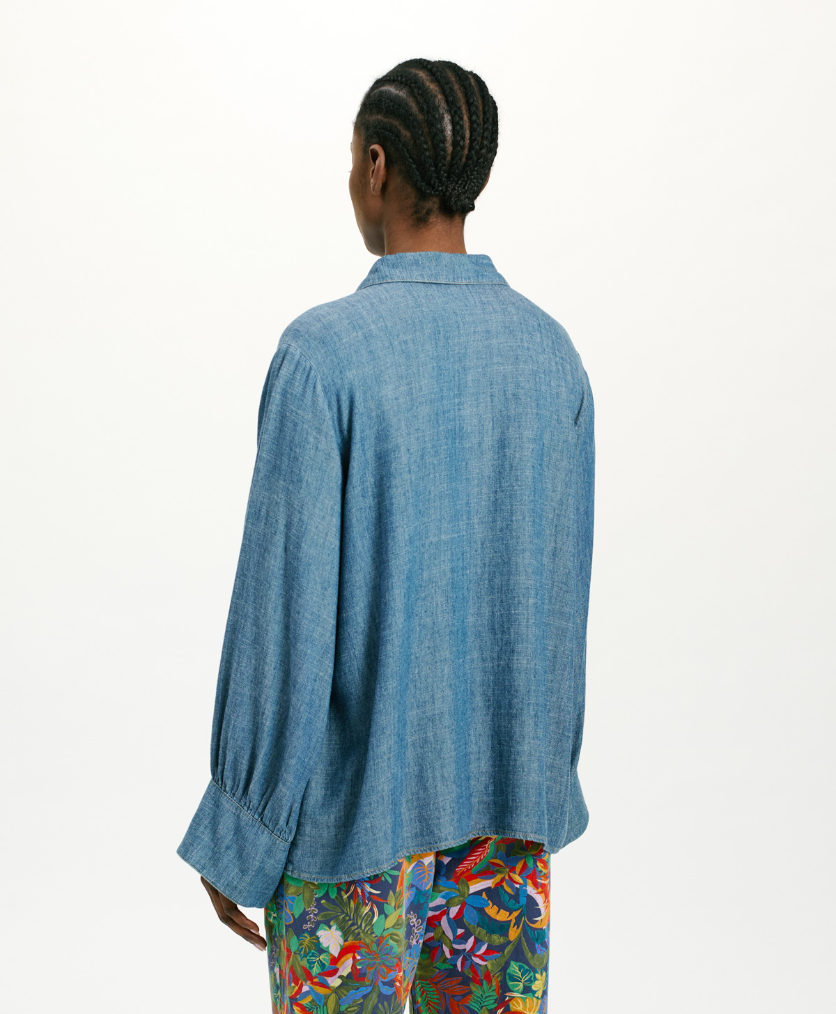 CATINGA SHIRT IN STONEWASHED CHAMBRAY - BLUE JEANS - Momonì