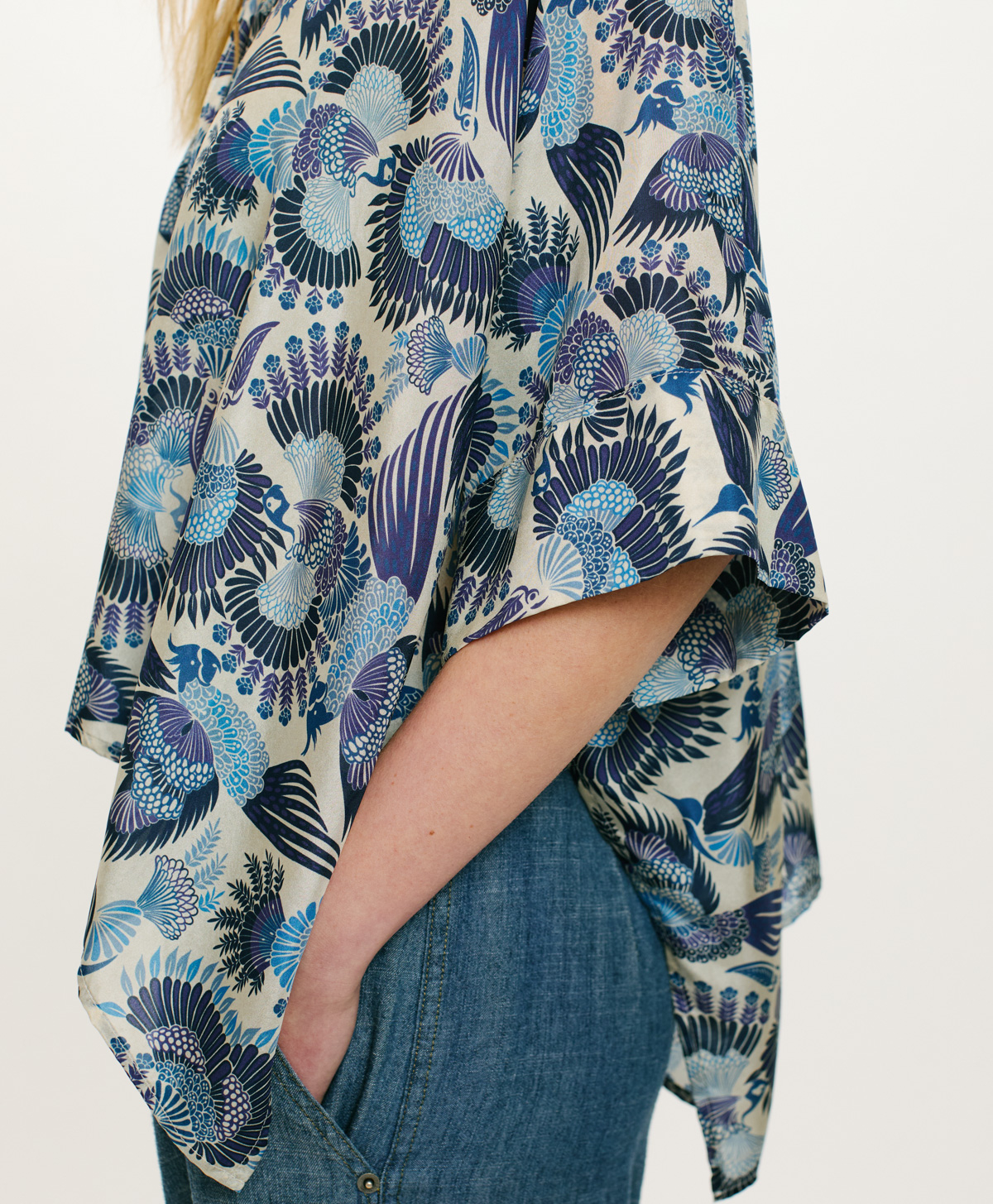 PAHA SHIRT IN PRINTED HABUTAI - MULTICOLOR SKY BLUE - Momonì