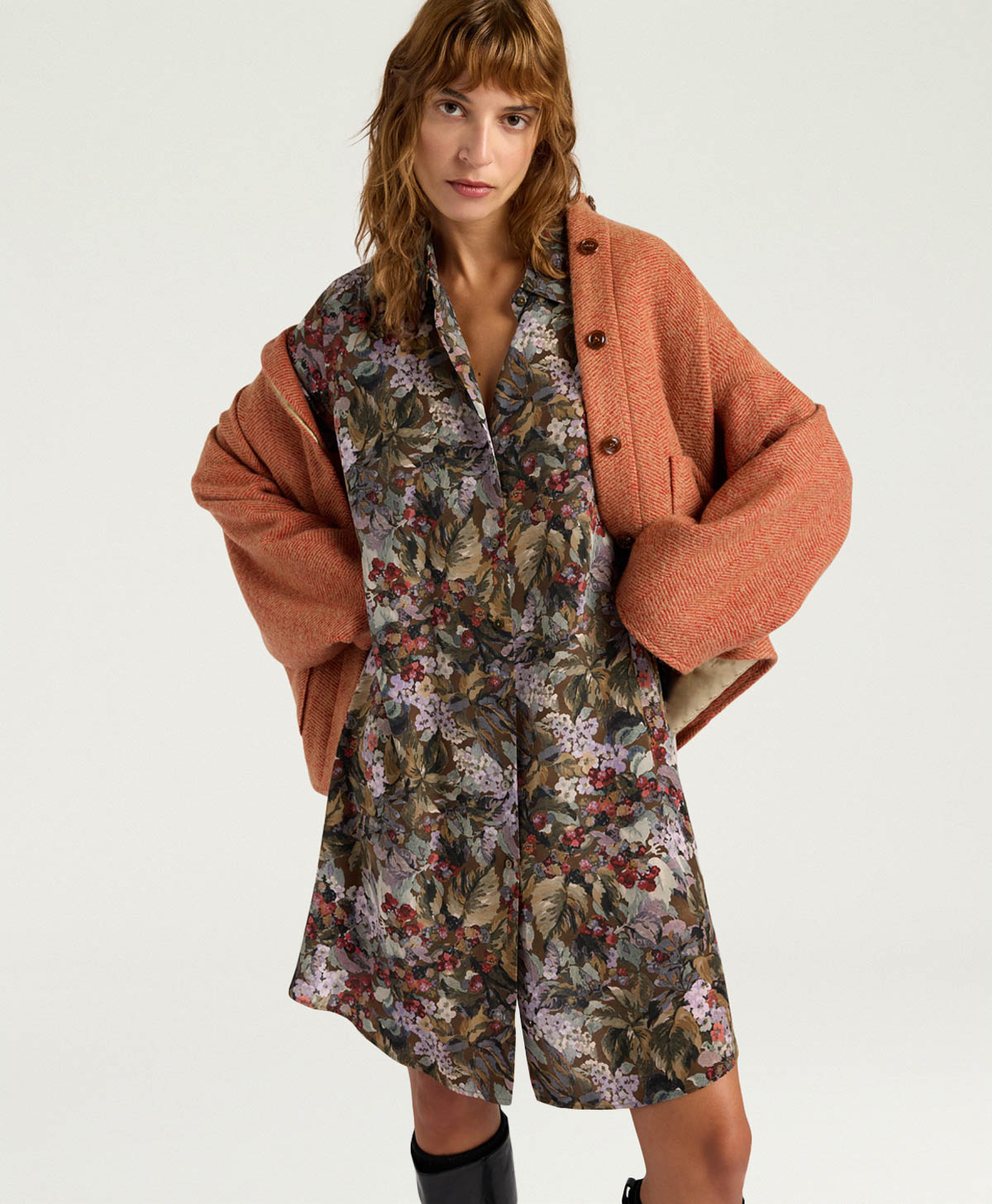 ROBE HAMPTON EN CRÊPE DE CHINE IMPRIMÉ - MULTICOLORE KAKI - Clothing - Momonì