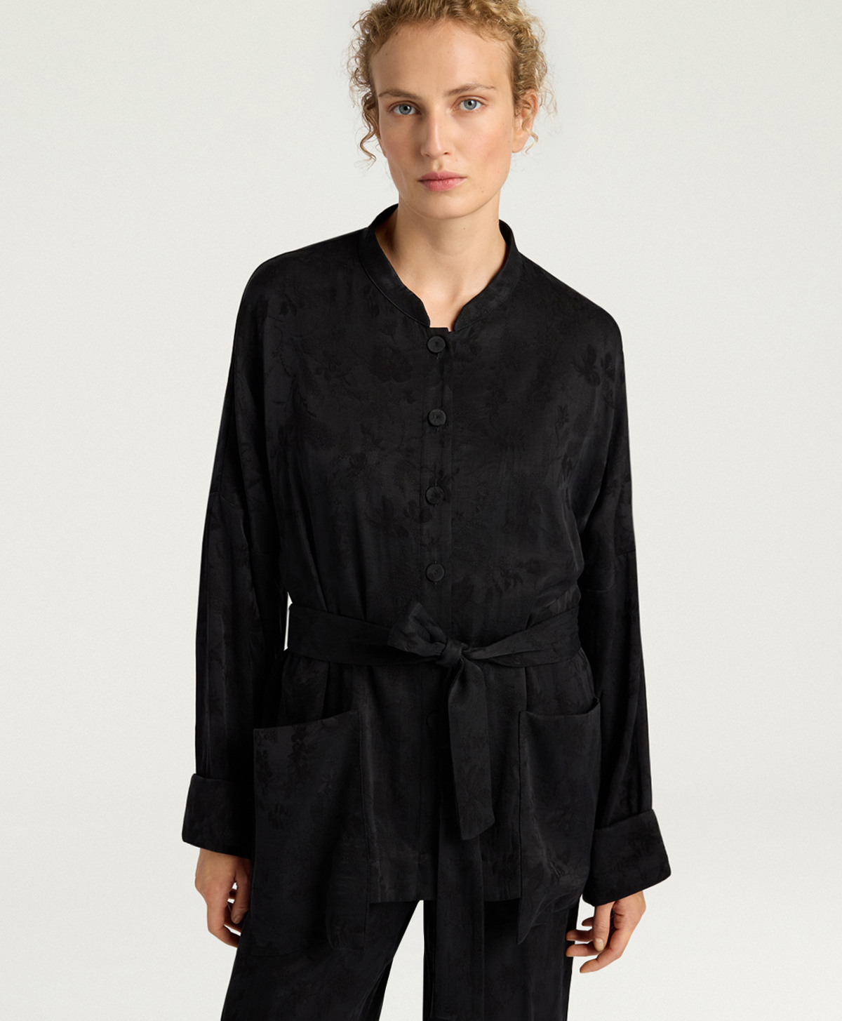 VESTE STOWE EN CUPRO JACQUARD - NOIR - Momonì