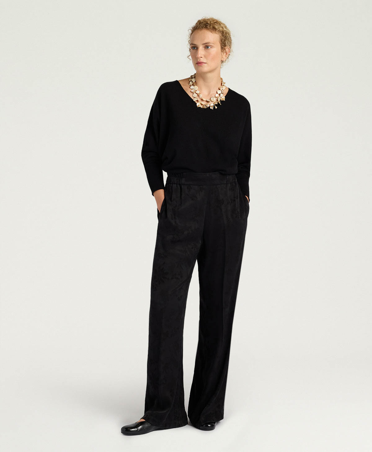 BACCARAT PANTS IN JACQUARD CUPRO - BLACK - Clothing - Momonì