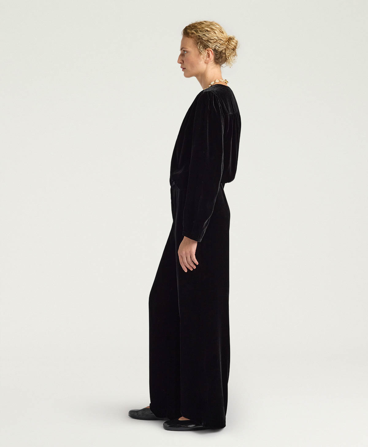 OLIVER PANTS IN SMOOTH VELVET - BLACK - Momonì