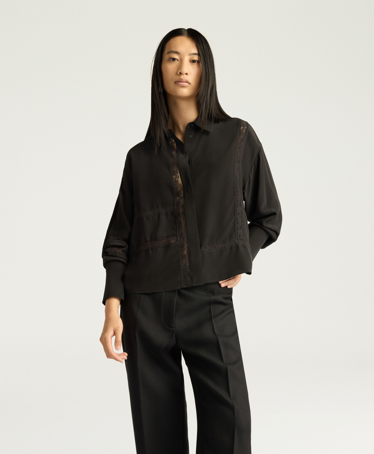 KATE SHIRT IN SOLID COLOUR SILK - BLACK - Momonì