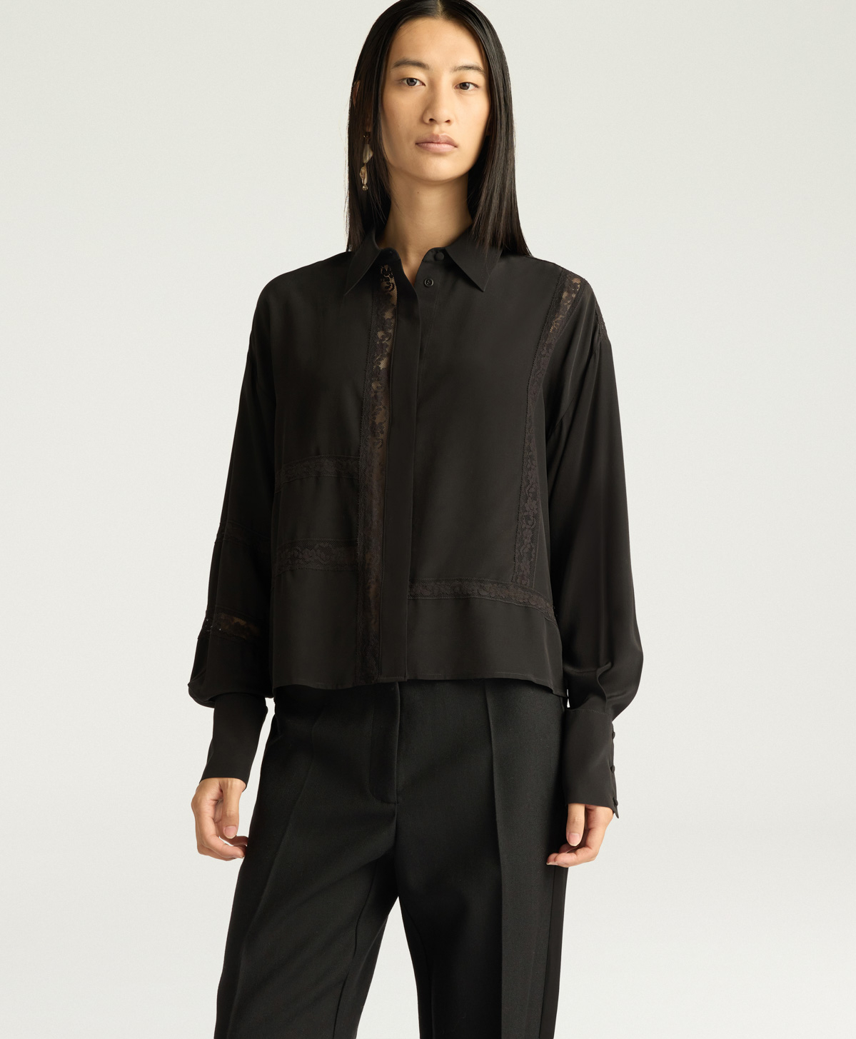 KATE SHIRT IN SOLID COLOUR SILK - BLACK - Momonì