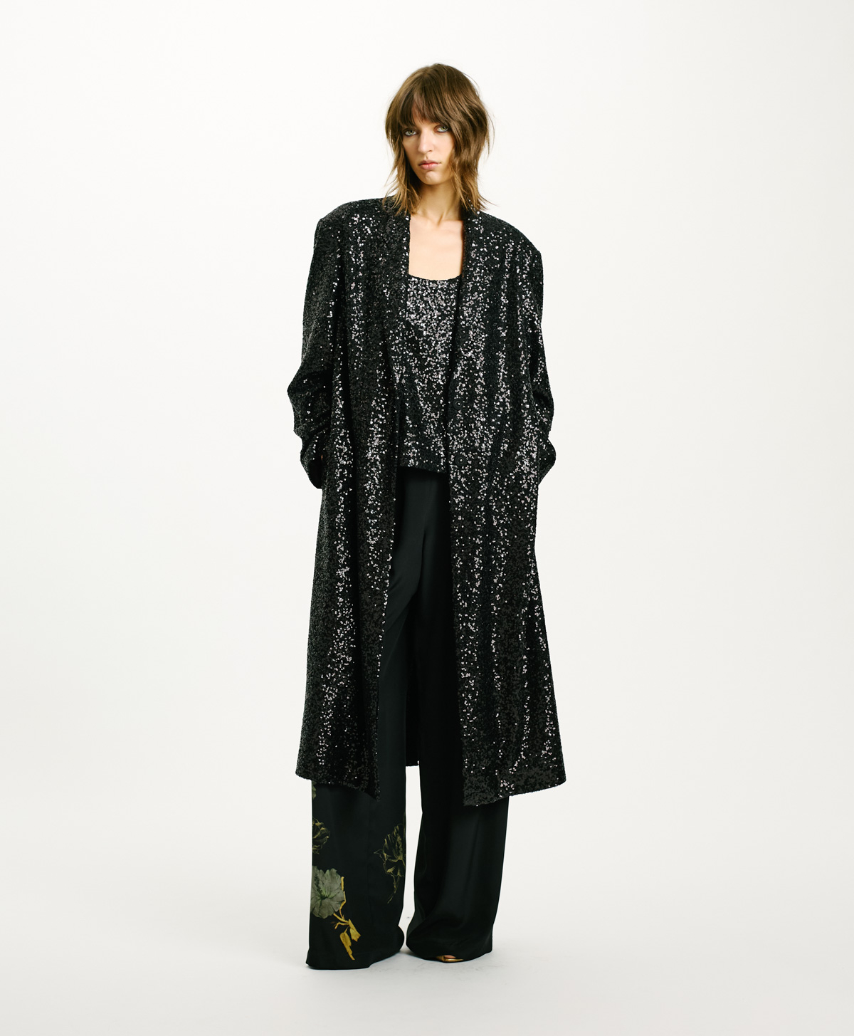 WAIRIMI COAT IN SEQUIN FABRIC - BLACK - Momonì