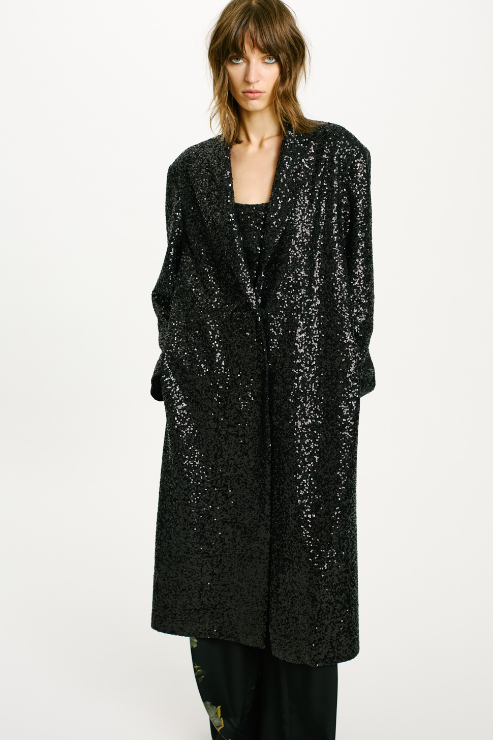 WAIRIMI COAT IN SEQUIN FABRIC - BLACK - Momonì