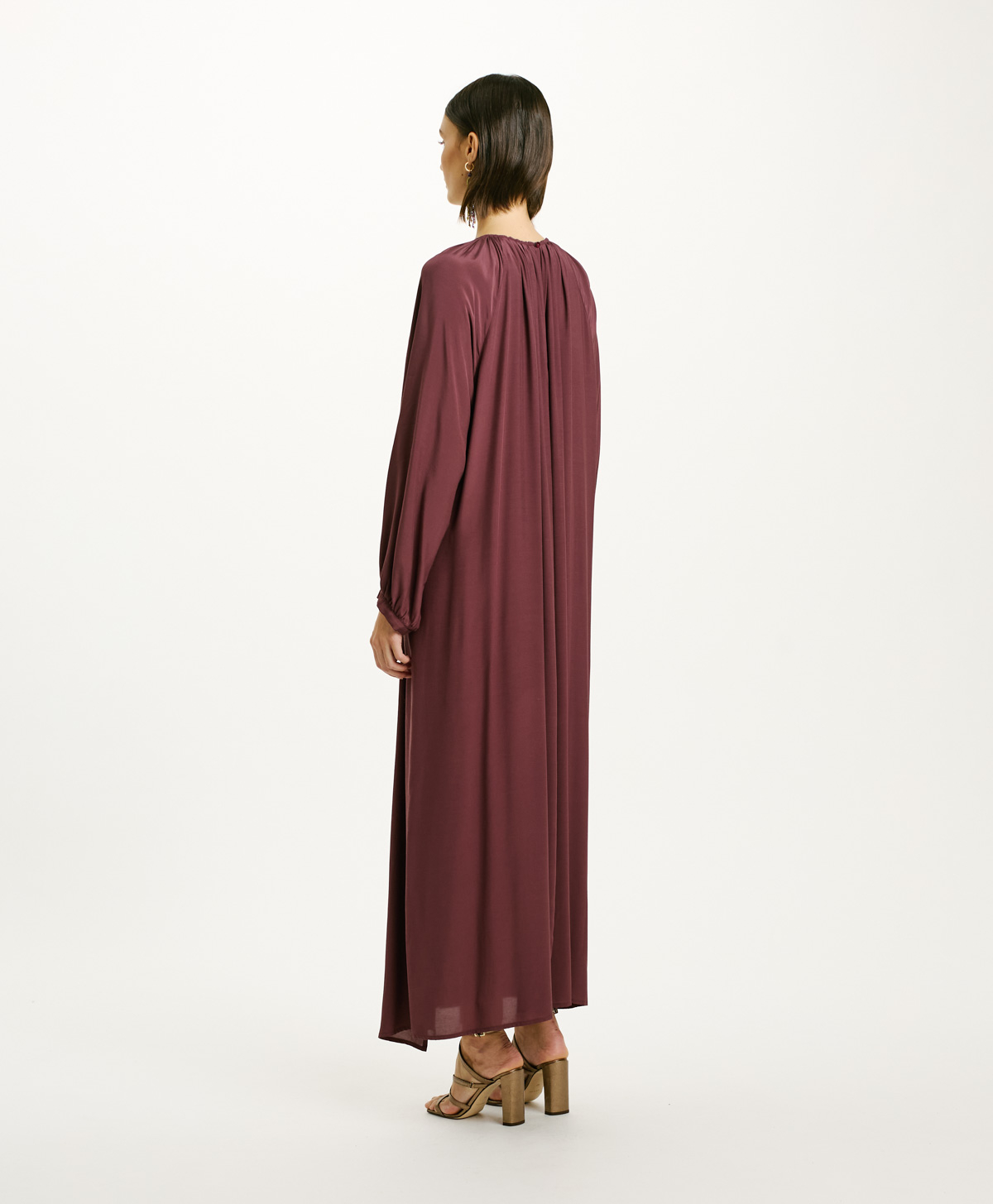 LUA DRESS IN LIGHT SPOLID COLOUR RAYON - GRAPE MUST - Momonì