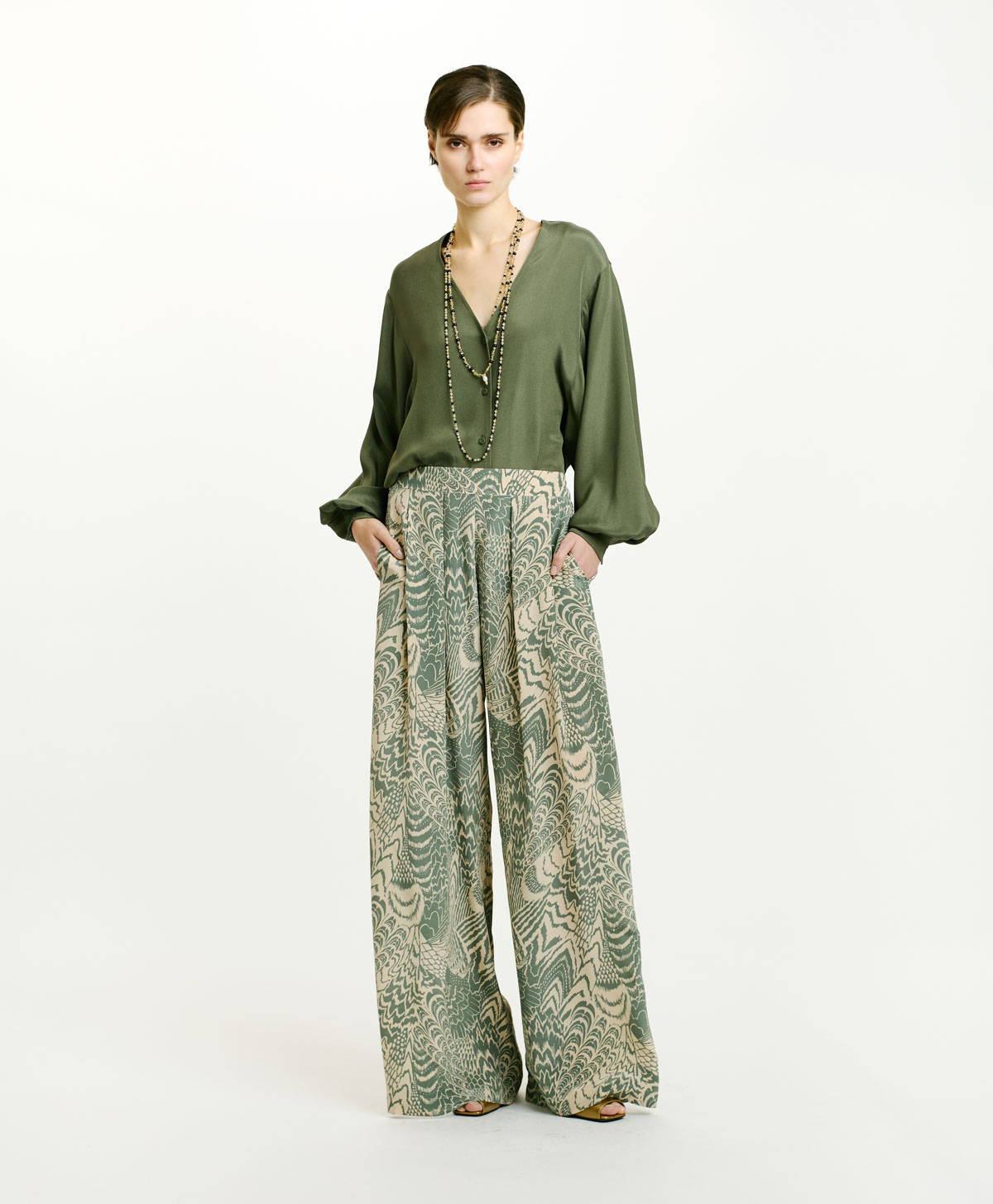 BOTO PANTS IN CREPE DE CHINE - BEIGE/SAGE - Clothing - Momonì