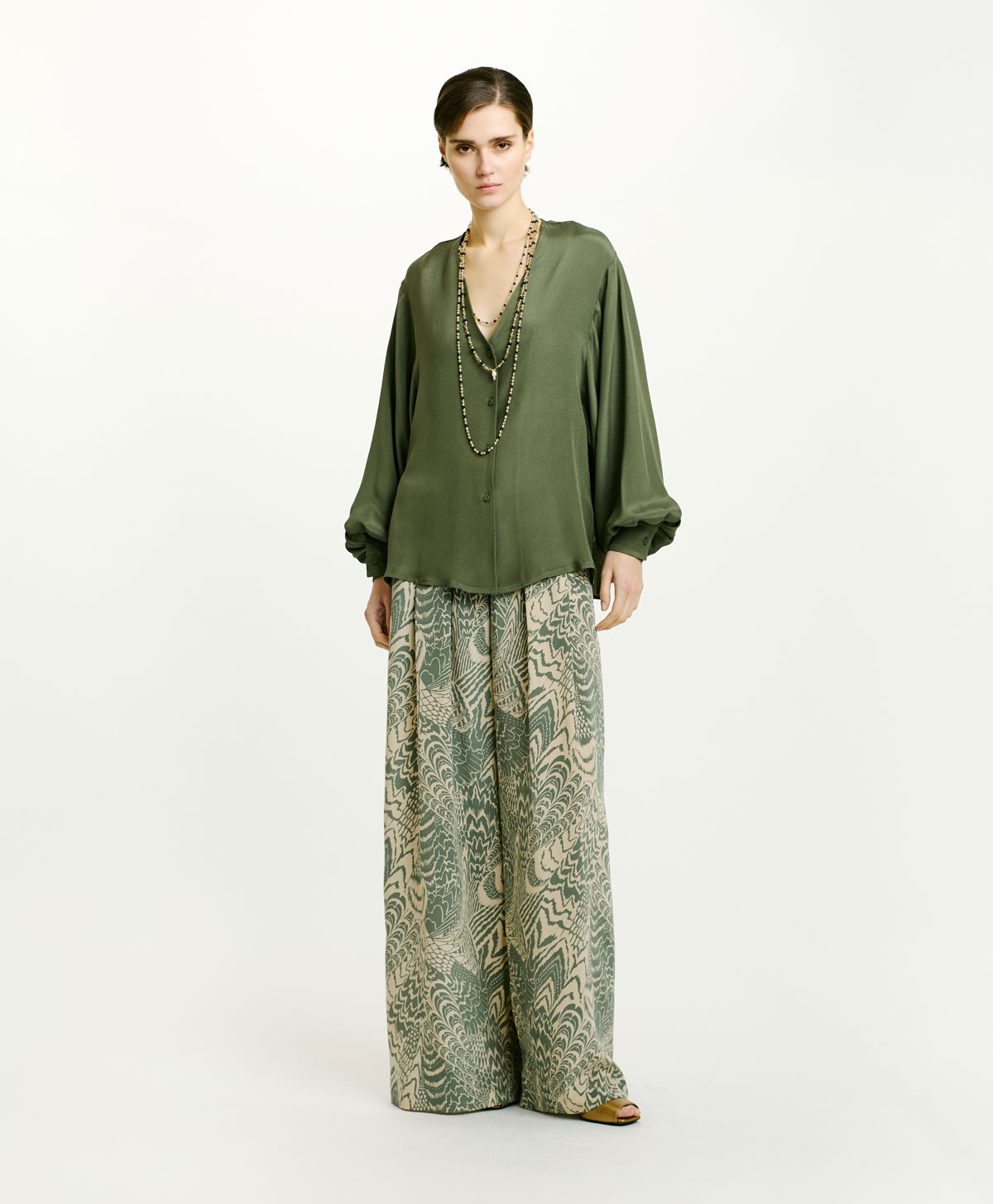 PANTALON BOTO EN CRÊPE DE CHINE - BEIGE/SAUGE - Momonì