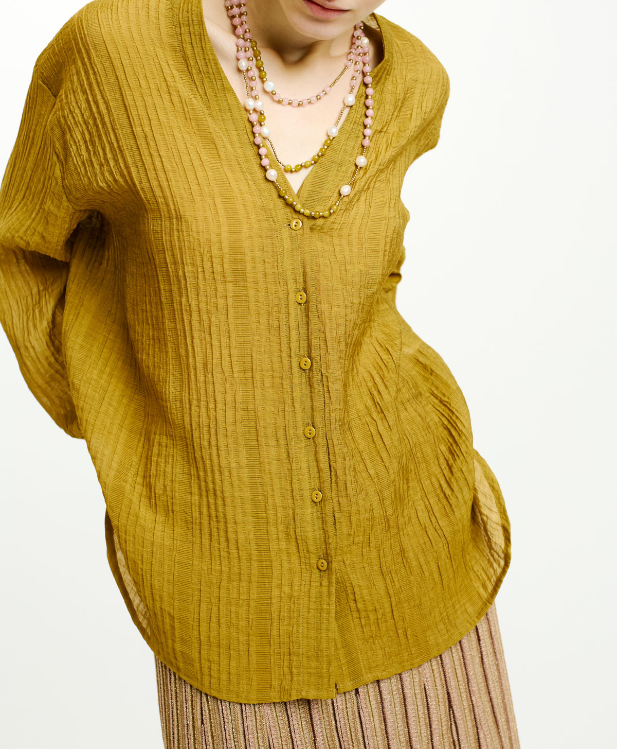 CAMICIA SERRANIA IN GOFFRATO OPERATO - OLIO - Clothing - Momonì