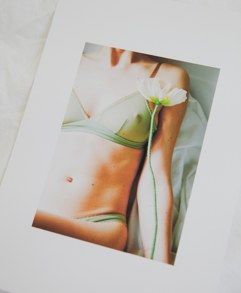 LA LINEA NATURALE DEL CORPO - CIAO AMORE CIAO - Momonì