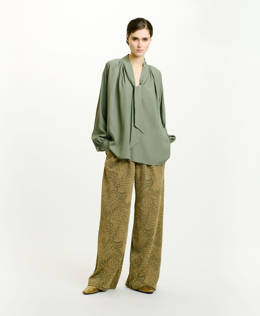 BLOUSE TABATINGA EN GEORGETTE DE VISCOSE - VERT SAGE - Momonì